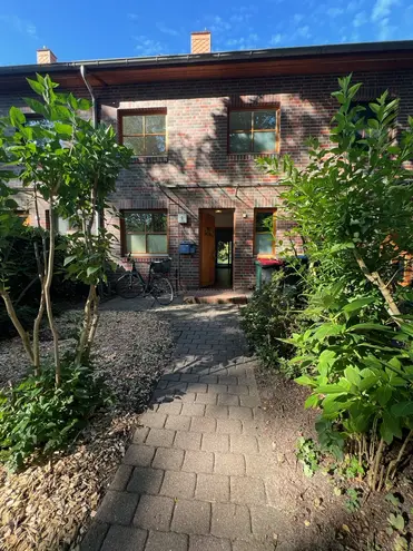 6 Zimmer Haus mit 170 m² in Hamburg – Bild 1