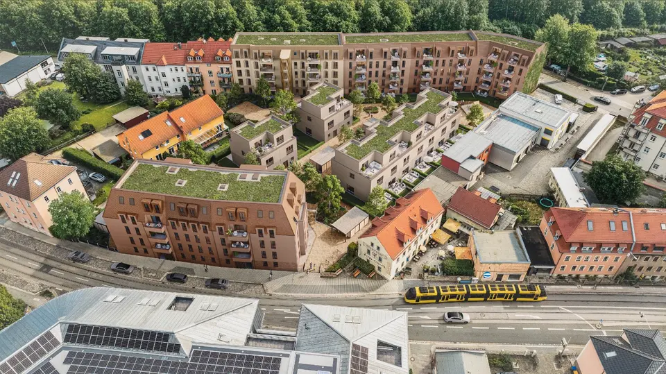 4 Zimmer Wohnung mit 117 m² in Dresden – Bild 2