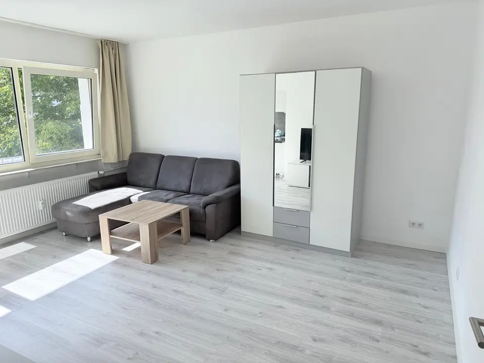 Studio mit 27 m² in Dietzenbach – Bild 1