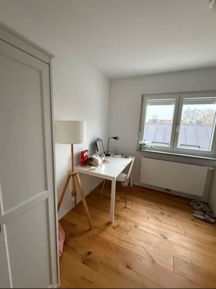 WG-Zimmer mit 12 m² in Rüsselsheim am Main – Bild 2