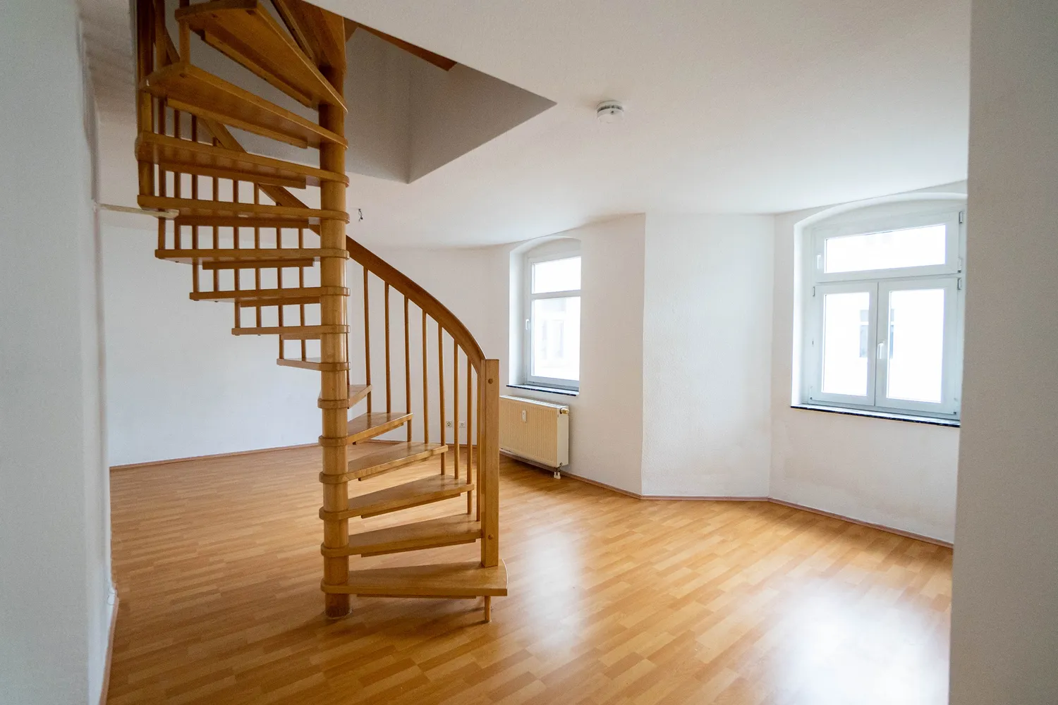 3 Zimmer Wohnung mit 90 m² in Magdeburg – Bild 2