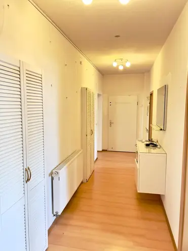 4 Zimmer Wohnung mit 120 m² in Kassel – Bild 2
