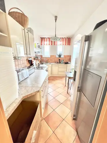 4 Zimmer Wohnung mit 120 m² in Kassel – Bild 8