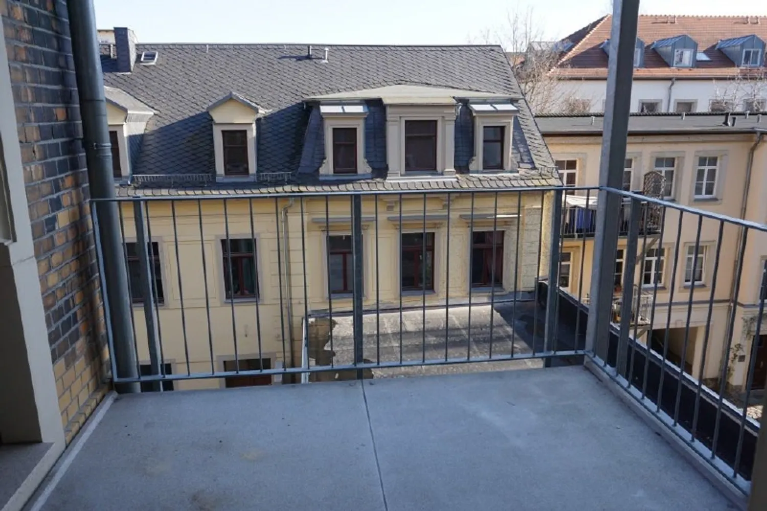 6 Zimmer Wohnung mit 177 m² in Dresden – Bild 4