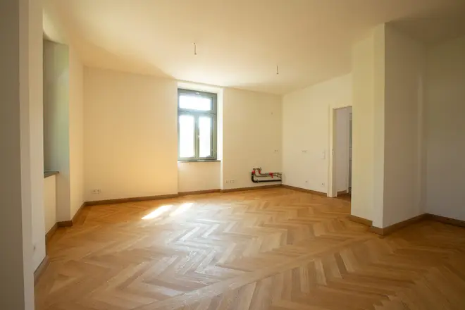 4 Zimmer Wohnung mit 98 m² in München – Bild 2