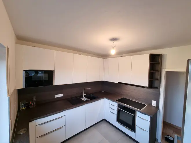 4 Zimmer Wohnung mit 109 m² in Karlsruhe – Bild 2