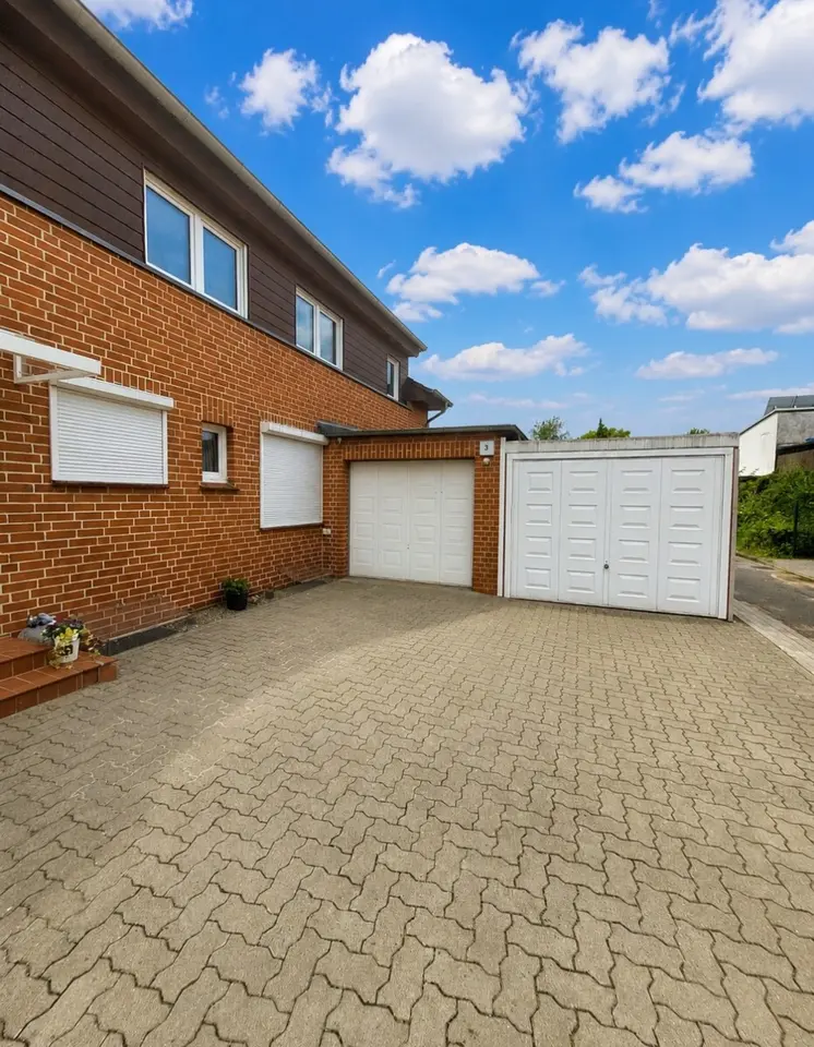 4 Zimmer Wohnung mit 94 m² in Lüneburg – Bild 2