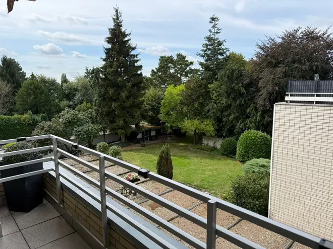 4 Zimmer Wohnung mit 90 m² in Oberhausen – Bild 1