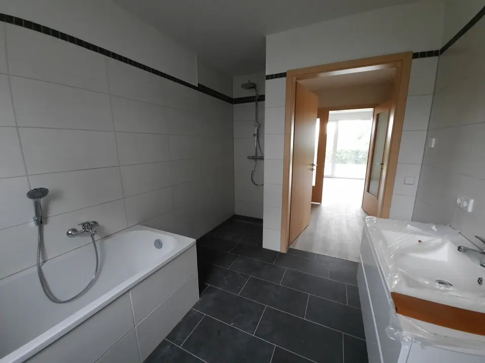 3 Zimmer Wohnung mit 88 m² in Cottbus – Bild 8