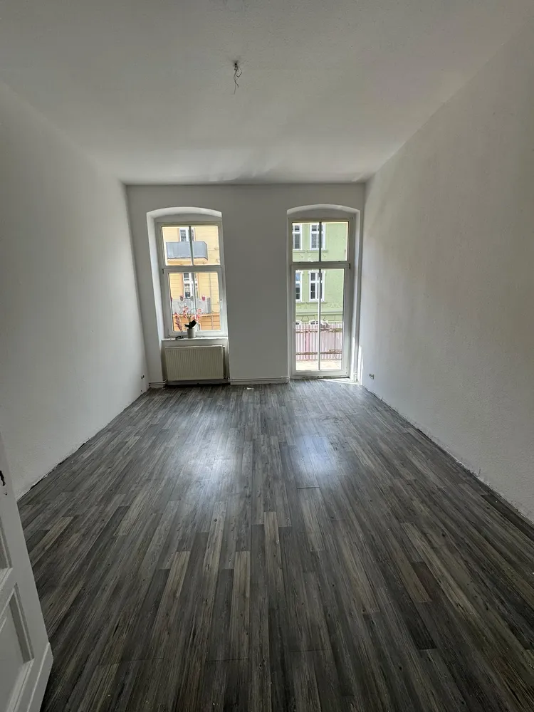 5 Zimmer Wohnung mit 100 m² in Frankfurt (Oder) – Bild 1