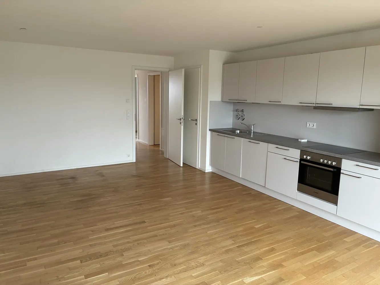4 Zimmer Wohnung mit 89 m² in München – Bild 3