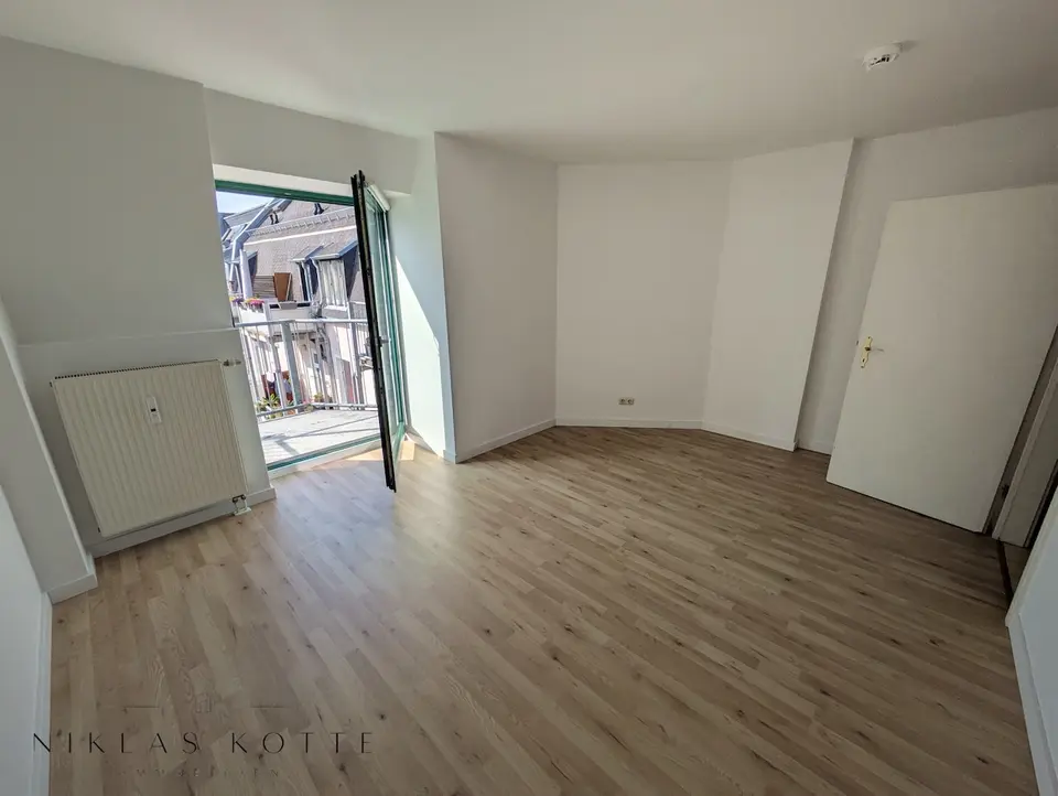 3 Zimmer Wohnung mit 99 m² in Zwickau – Bild 7
