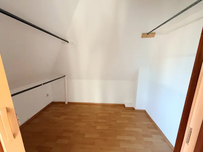4 Zimmer Wohnung mit 100 m² in Bremen – Bild 11