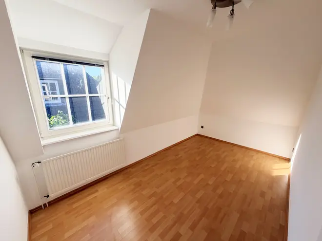 4 Zimmer Wohnung mit 100 m² in Bremen – Bild 12