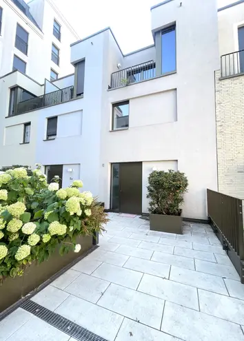 3 Zimmer Haus mit 110 m² in Wiesbaden – Bild 2