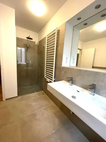 3 Zimmer Haus mit 110 m² in Wiesbaden – Bild 5