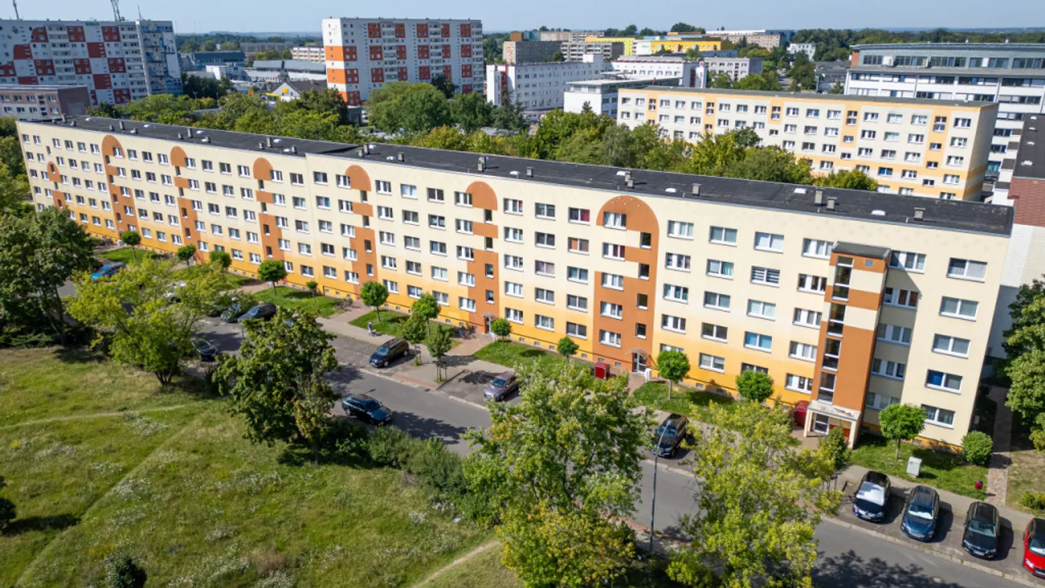 5 Zimmer Wohnung mit 92 m² in Stendal – Bild 1