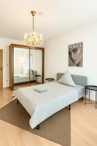 WG-Zimmer mit 12 m² in München – Bild 1