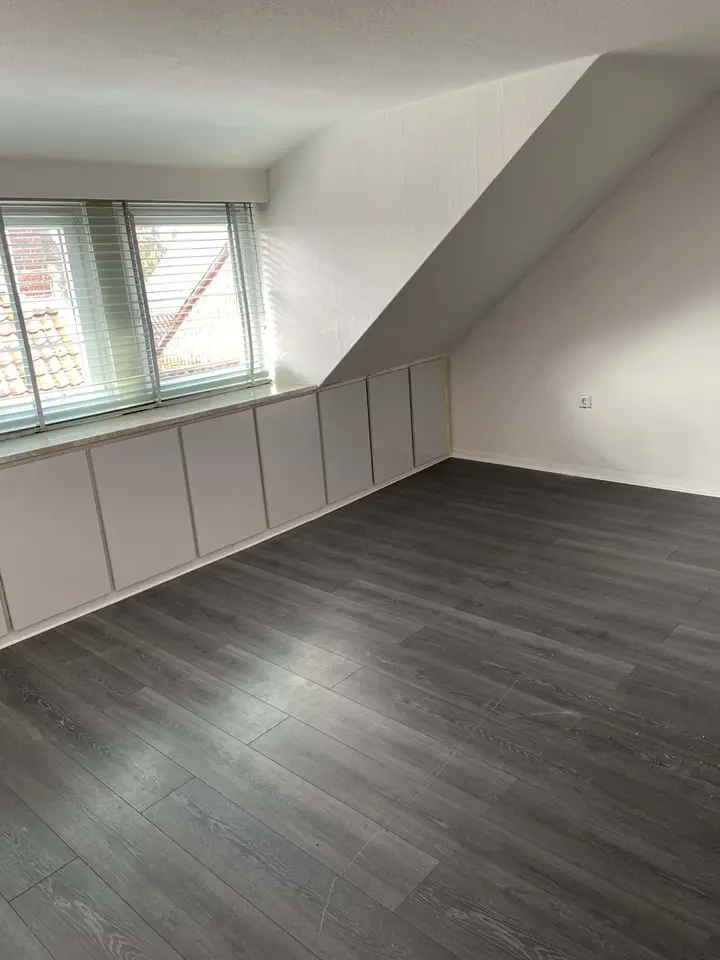 5 Zimmer Wohnung mit 150 m² in Einbeck – Bild 2