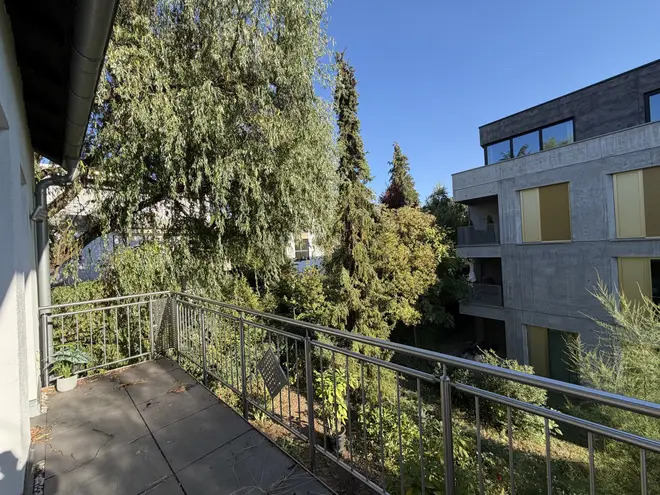 4 Zimmer Wohnung mit 124 m² in Wiesbaden – Bild 1