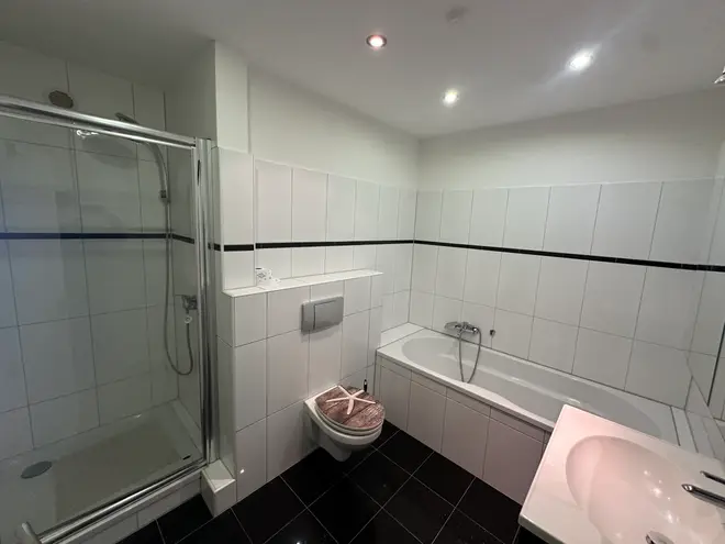 4 Zimmer Wohnung mit 193 m² in Krefeld – Bild 10