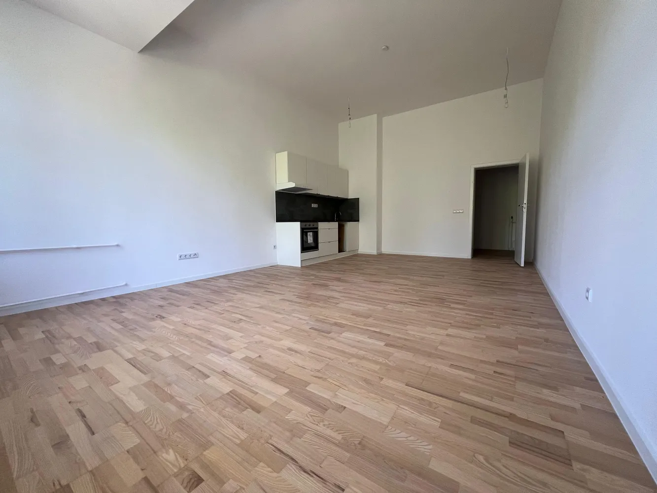 2 Zimmer Wohnung mit 77 m² in Frankfurt (Oder) – Bild 3