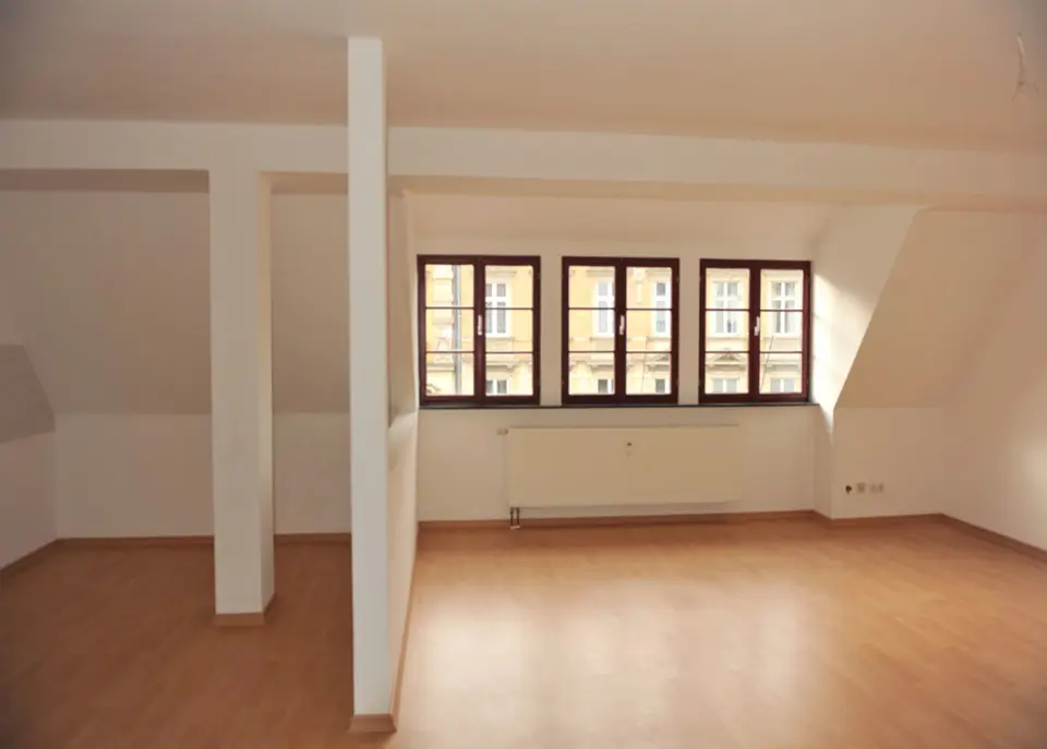 2 Zimmer Wohnung mit 77 m² in Zwickau – Bild 7
