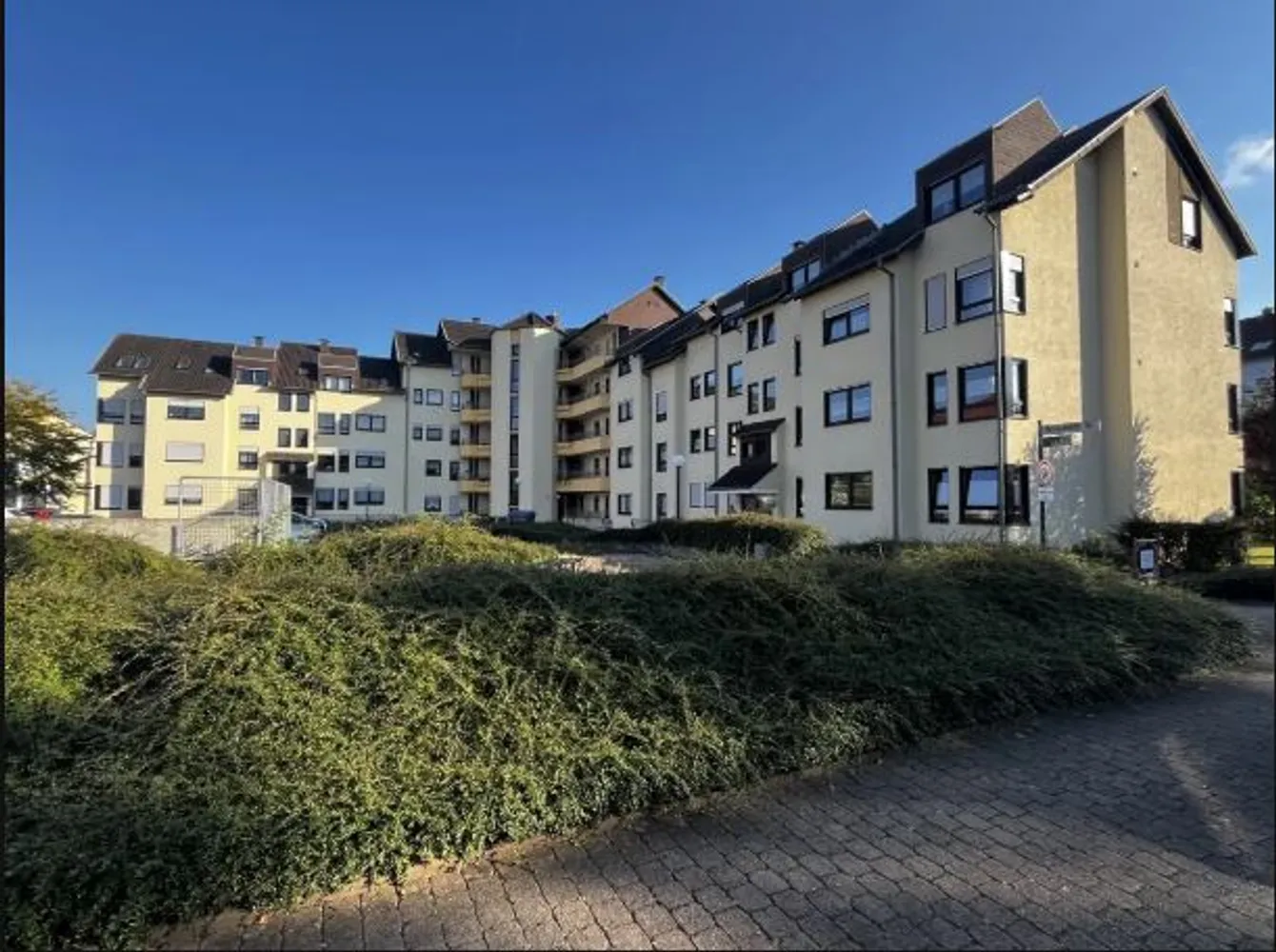 2 Zimmer Wohnung mit 52 m² in Homburg – Bild 1