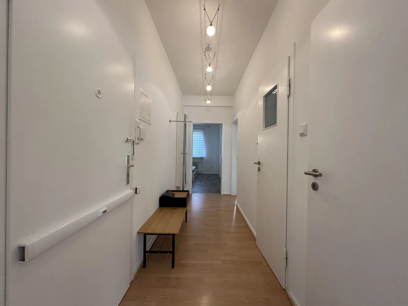 2 Zimmer Wohnung mit 62 m² in Düsseldorf – Bild 2