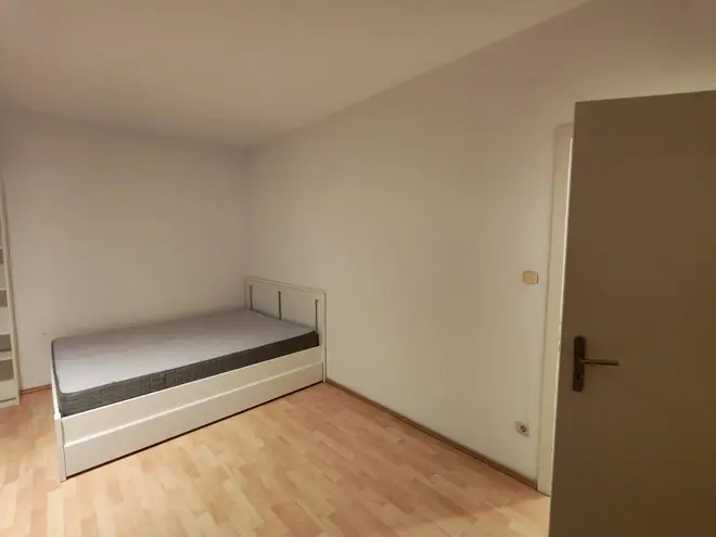 3 Zimmer Wohnung mit 88 m² in Düsseldorf – Bild 1