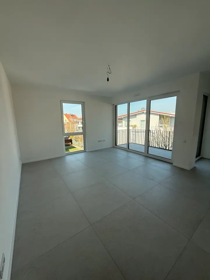 2 Zimmer Wohnung mit 78 m² in Rüsselsheim am Main – Bild 1