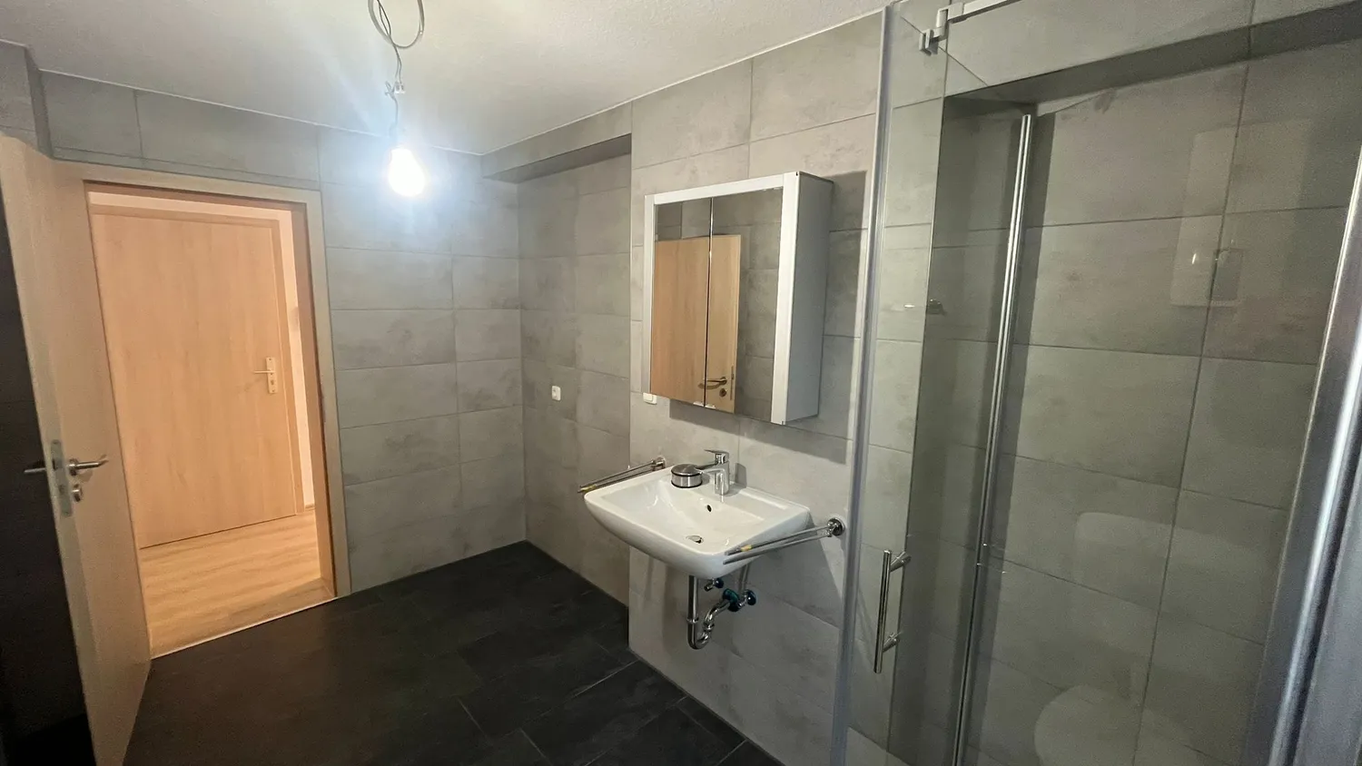 4 Zimmer Wohnung mit 85 m² in Oberhausen – Bild 2