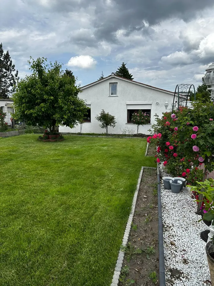 5 Zimmer Haus mit 120 m² in Berlin – Bild 1