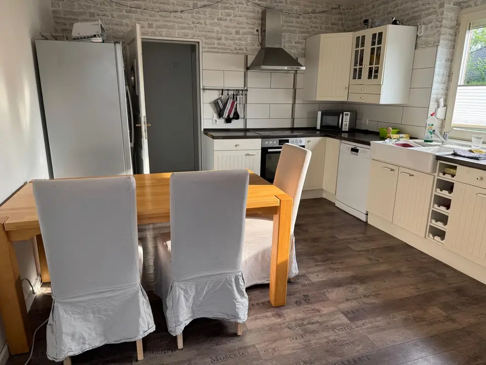 WG-Zimmer mit 14 m² in Emden – Bild 3