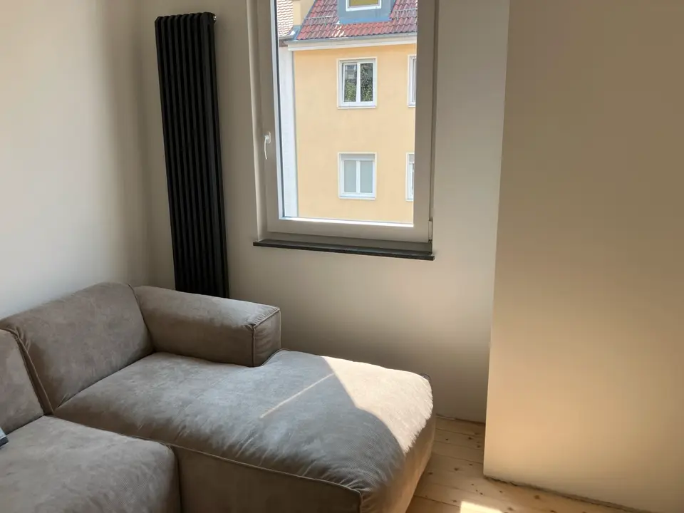 5 Zimmer Wohnung mit 105 m² in Jena – Bild 1