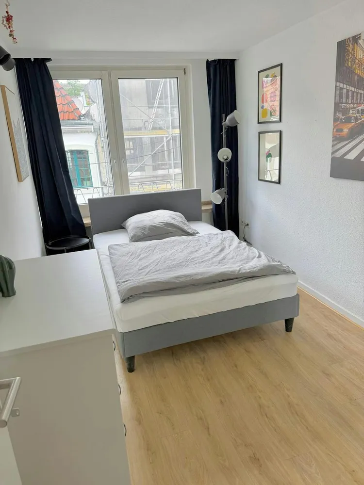 WG-Zimmer mit 20 m² in Düsseldorf – Bild 1