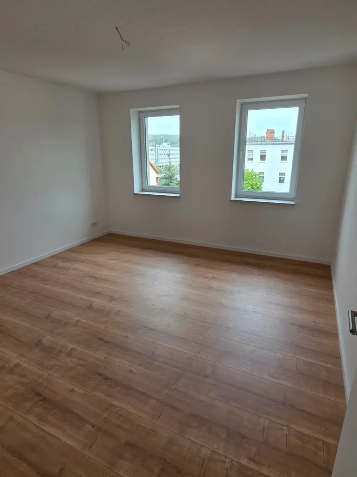 4 Zimmer Wohnung mit 99 m² in Eisenach – Bild 2
