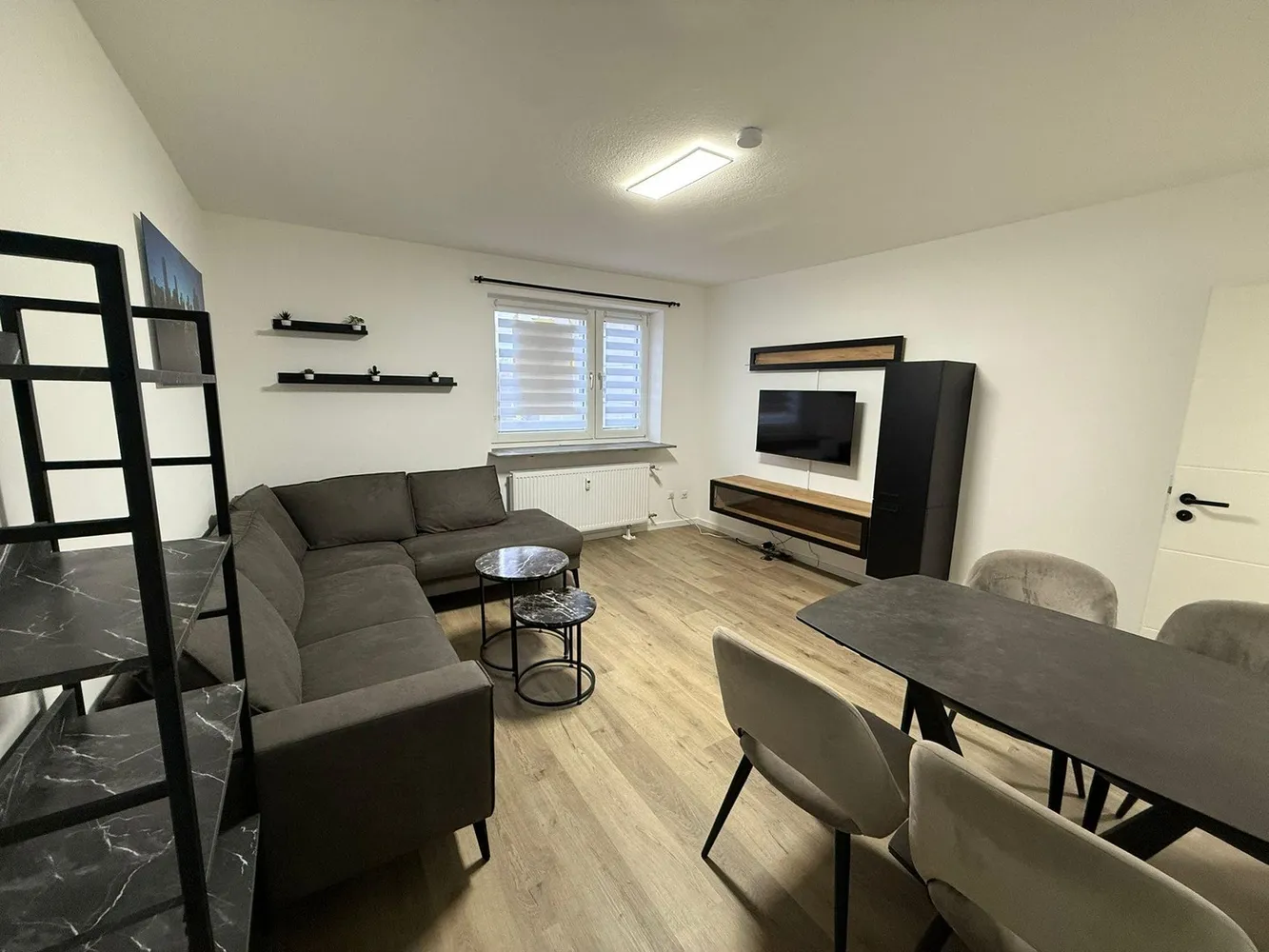 2 Zimmer Wohnung mit 49 m² in Erlangen – Bild 1