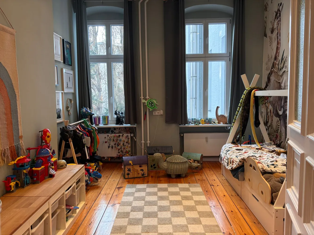 6 Zimmer Wohnung mit 204 m² in Berlin – Bild 6