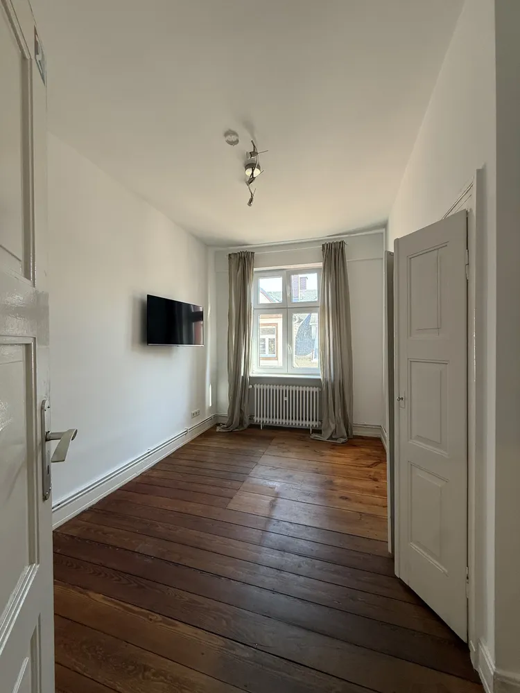 1 Zimmer Wohnung mit 16 m² in Frankfurt am Main – Bild 1