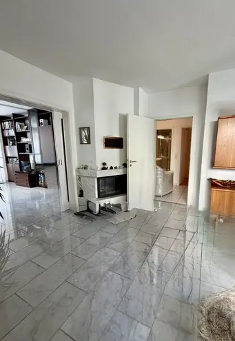 4 Zimmer Wohnung mit 100 m² in Stuttgart – Bild 3