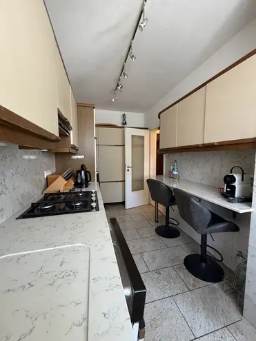4 Zimmer Wohnung mit 100 m² in Stuttgart – Bild 9