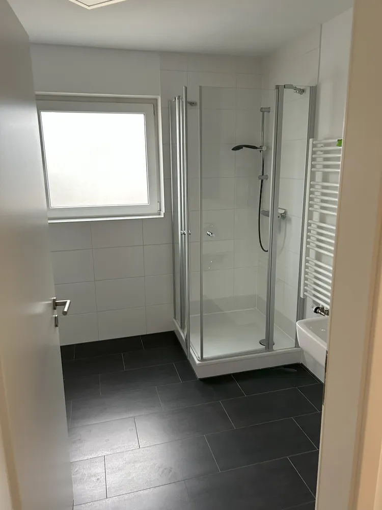4 Zimmer Wohnung mit 106 m² in Wiesbaden – Bild 4