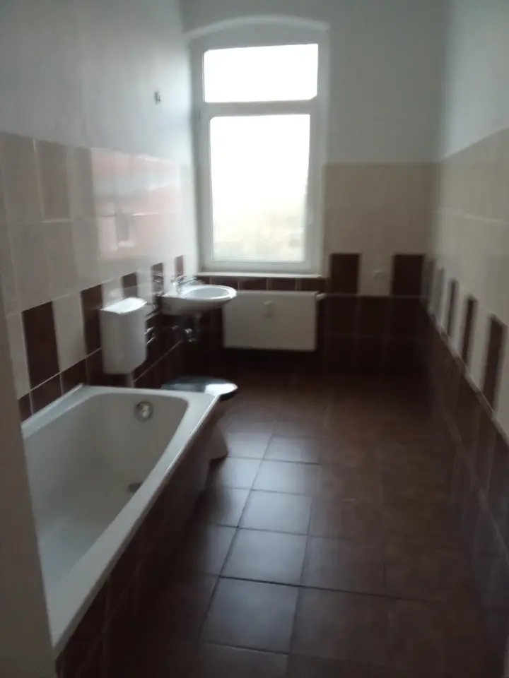 4 Zimmer Wohnung mit 90 m² in Dessau-Roßlau – Bild 8