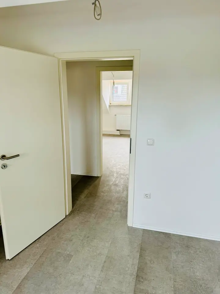 8 Zimmer Wohnung mit 116 m² in Bottrop – Bild 1