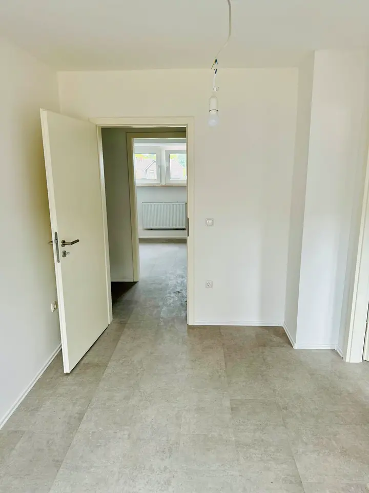 8 Zimmer Wohnung mit 116 m² in Bottrop – Bild 2