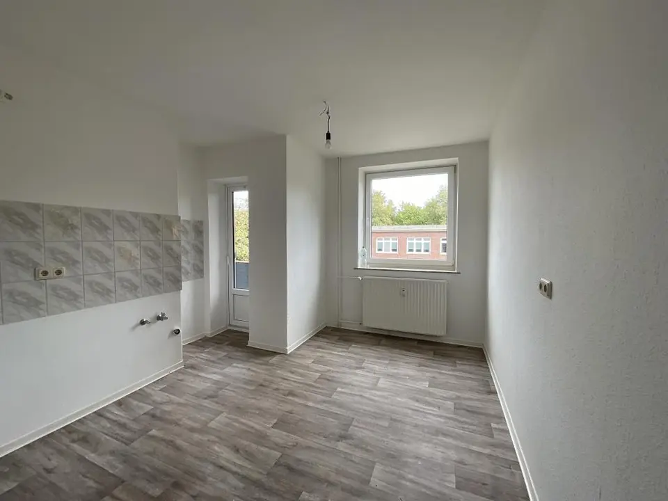 3 Zimmer Wohnung mit 74 m² in Bremerhaven – Bild 2