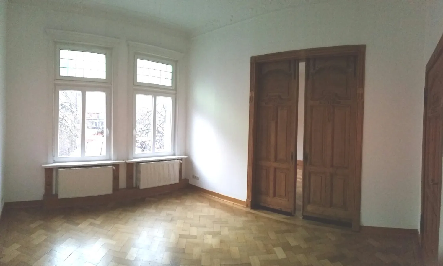 4 Zimmer Wohnung mit 130 m² in Hameln – Bild 1