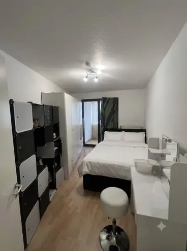 WG-Zimmer mit 10 m² in Aachen – Bild 1