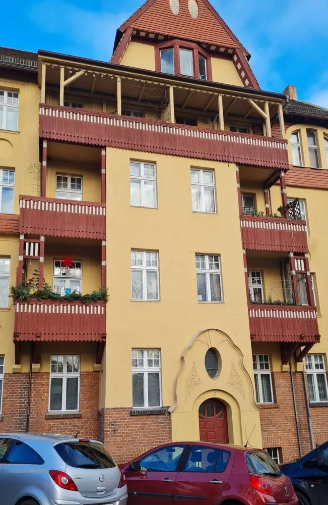 5 Zimmer Wohnung mit 111 m² in Frankfurt (Oder) – Bild 1